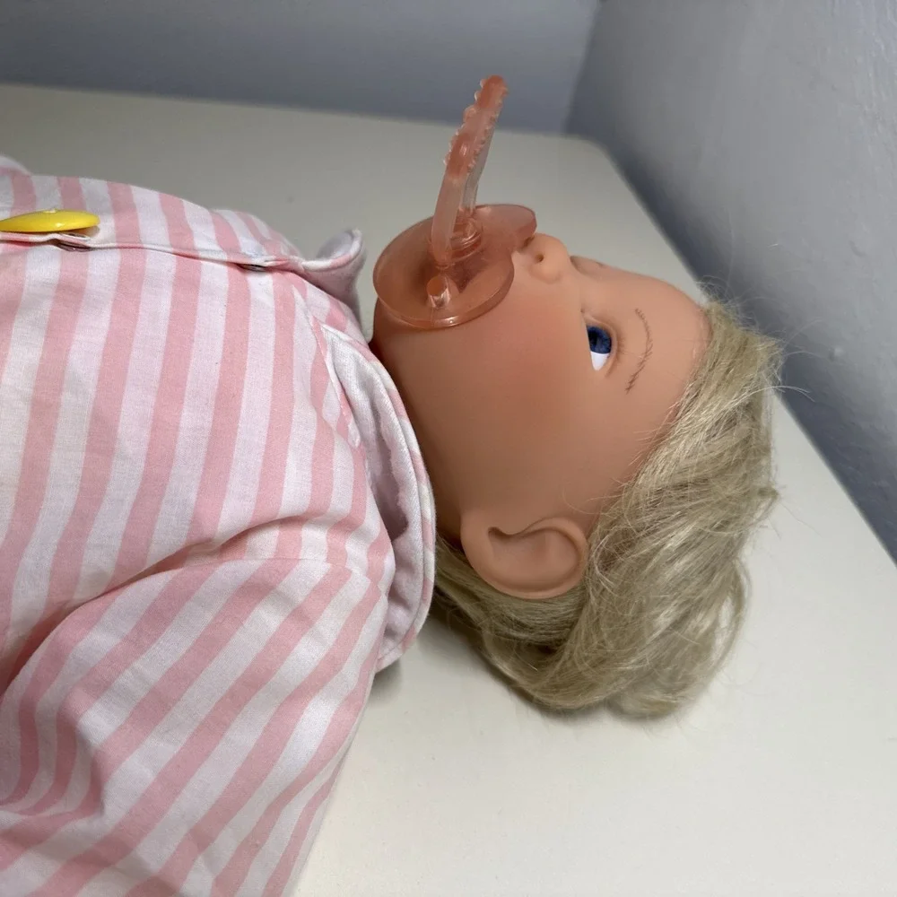 Vintage Lee Middleton Doll Realistic Newborn Honey Love (Awake Girl) Rotate Limb